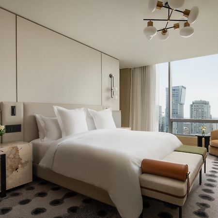 Four Seasons Hotel Toronto Bagian luar foto