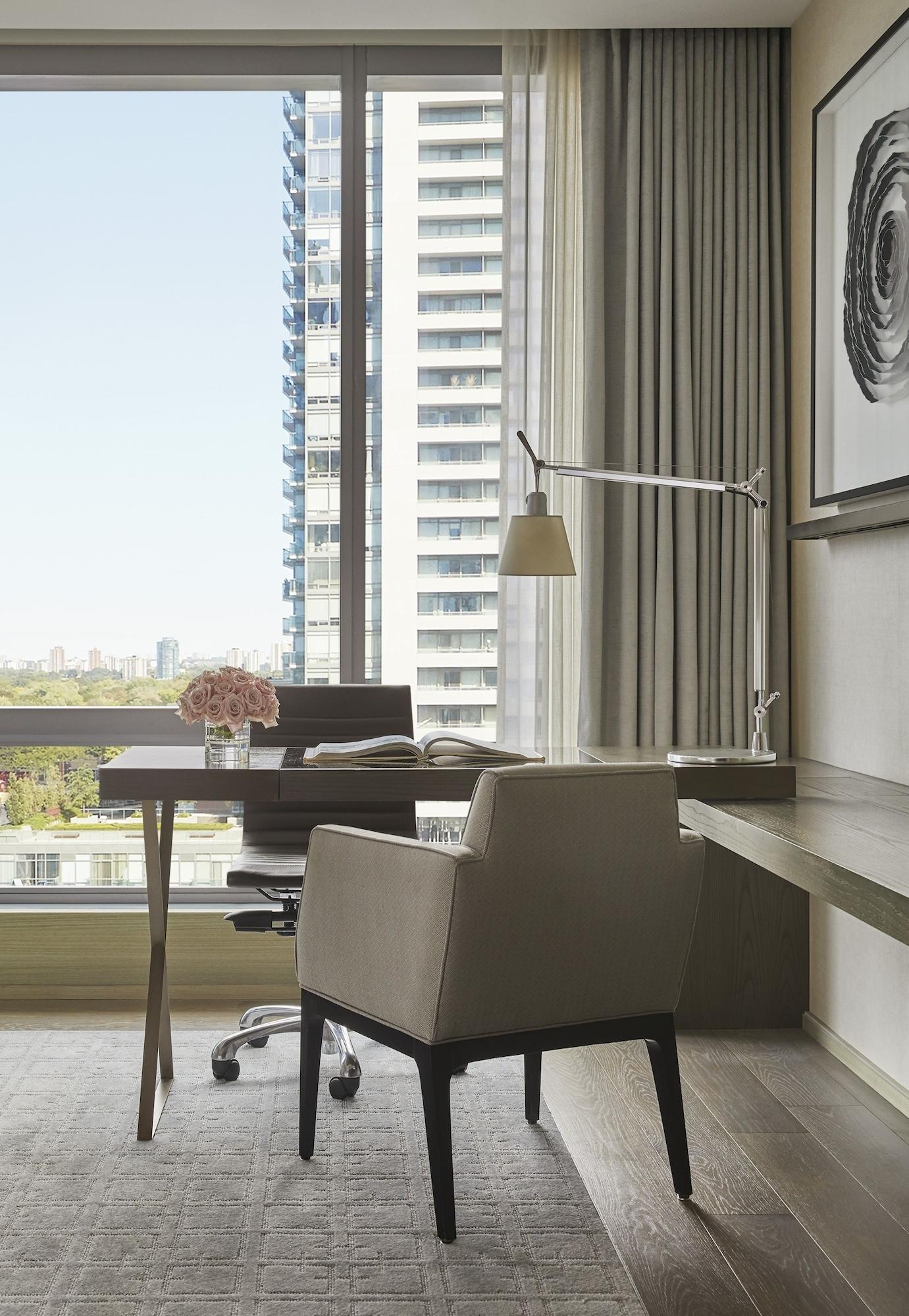 Four Seasons Hotel Toronto Bagian luar foto